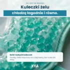 Zbliżenie turkusowych kuleczek żelu w masce KYLA, które oddają chłód stopniowo